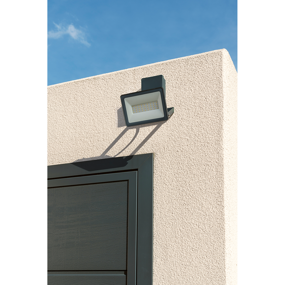 PROJECTEUR 20W 4000K CAPTEUR